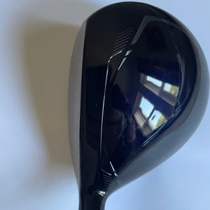 2023 Bridgestone JGR Right Handed Fairway Wood Regular Flex 15 Loft (Used). New midsize grip