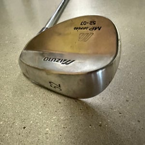 Men's Mizuno MP Right Handed Wedge Wedge Flex 52-07