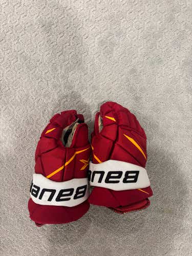 Bauer Vapor 2X Pro Gloves 14" Calgary Flames Pro Stock (Used)