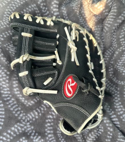 Rawlings Shut out RH First Base Softball Glove 12" (Used)