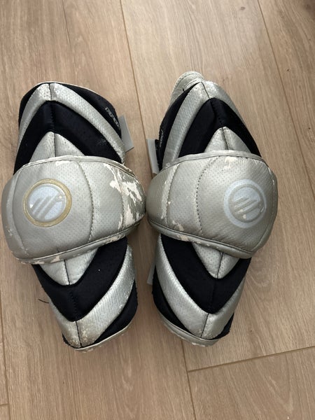 Medium/Large Adult Maverik Arm Pads