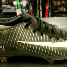 Used Nike Soccer Cleats Black Senior 6.5 11868-S000065466