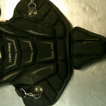 Used Champro CHEST PROTECTOR Catchers Chest Protector Black Youth 11868-S000065459