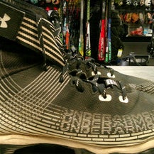Used Under Armour Adult FB Cleats Black Senior 10.5 11868-S000065425