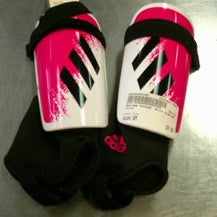 Used Adidas Soccer Shin Guards Youth Pink SM 11868-S000065488