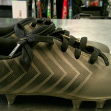 Used Puma Soccer Cleats Black Youth 13.0 11868-S000065483