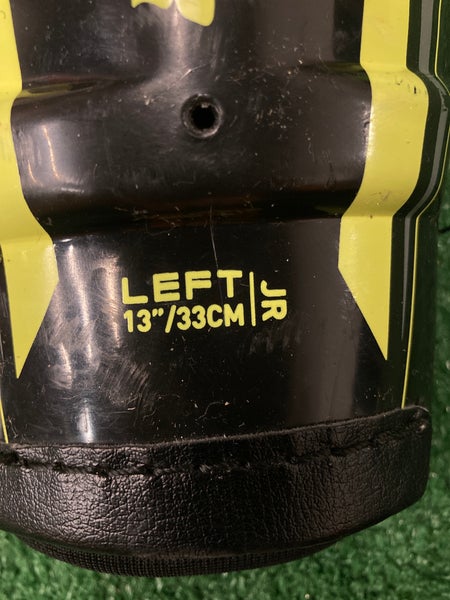 Junior Warrior Alpha QX4 Shin Pads 13" (Used)