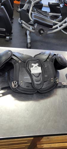 Used Xenith FLY SMALL FB Shoulder Pads Black SM 11497-S000152065