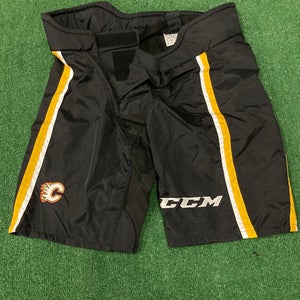 New CCM PP90 Pant Shell Calgary Flames | Senior Large