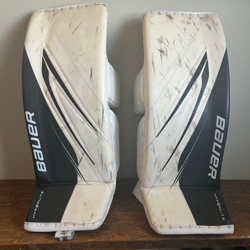 Bauer Hyperlite 2 Goalie Leg Pads Senior Small 33”