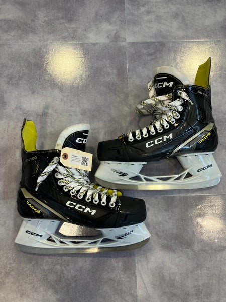 Senior CCM AS-560 Hockey Skates Regular Width 10 (Used)