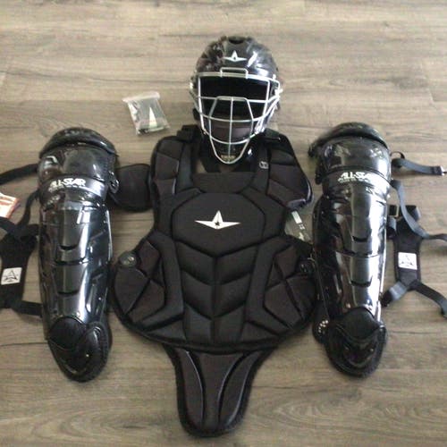 All Star System 7 Axis Catcher's Set Solid Black Age 12-16 Full Kit(New with Defects)