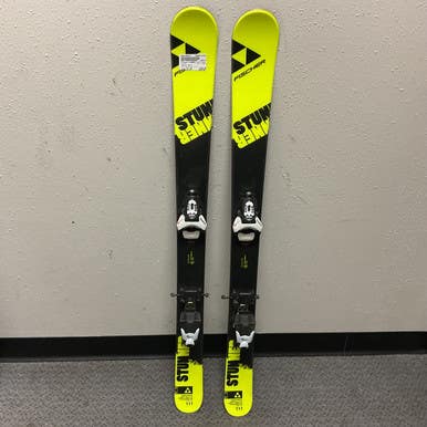 Used Fischer STUNNER Boys DH Ski/Binding Black And Yellow 111 cm 11855-S000190674