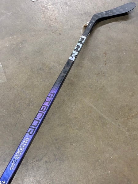 Intermediate CCM Trigger 8 Pro Hockey Stick Right Handed P28 (New)