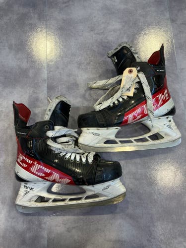 Senior CCM JetSpeed FT4 Pro Hockey Skates Regular Width Pro Stock 10 (Used)