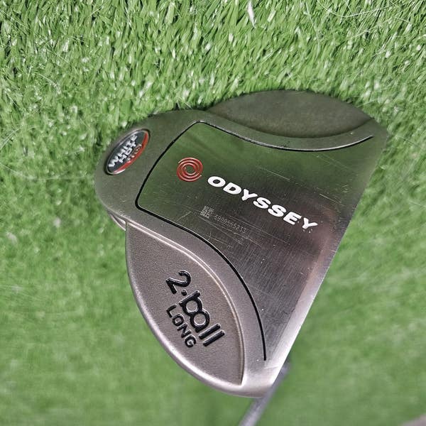 Odyssey White Hot XG 2-Ball Long Broomstick Sweeper Split Grip