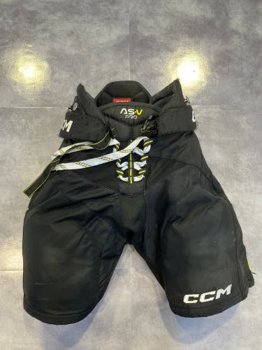 Black Junior Large CCM Tacks AS-V Pro Hockey Pants (Used)