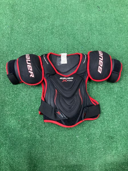 Small Senior Bauer Vapor X700 Shoulder Pads (Used)
