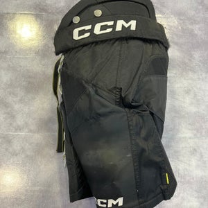 Black Senior XL CCM HP32 Hockey Pants (Used)