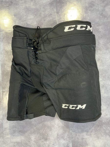 Black Senior XL CCM HP32 Hockey Pants (Used)