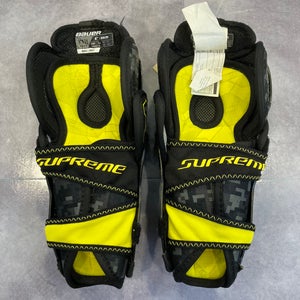Youth Bauer Mach Shin Pads 8" (Used)