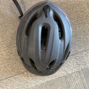 Used Bell BLACK ADULT HELMET Bike Helmet Black MD 11614-S000221544
