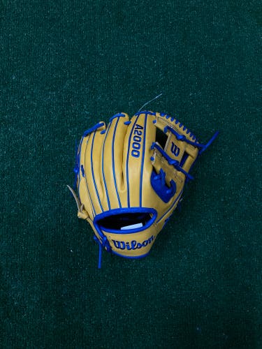 Wilson A2000 1786 RH Infield Baseball Glove 11.5" (New)