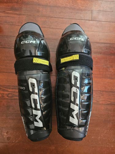 Junior CCM Tacks AS 580 13" Shin Pads (Used)