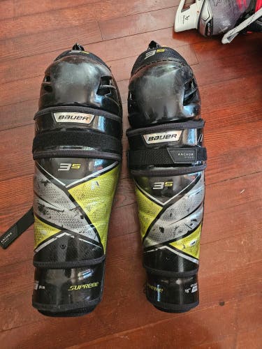 Senior Bauer Supreme 3S 15" Shin Pads (Used)