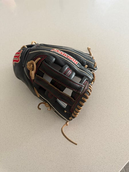 Black Marucci Acadia RH Outfield Baseball Glove 12" (Used)