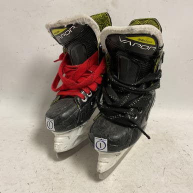 Used Bauer VAPOR 3X Junior Hockey Skate White/Black/Yellow Junior 01 11855-S000190398