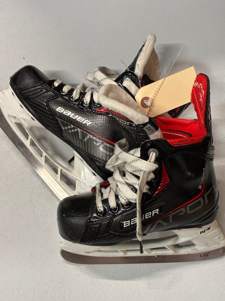 Youth Bauer Vapor 3X Pro Hockey Skates Regular Width 12 (Used)