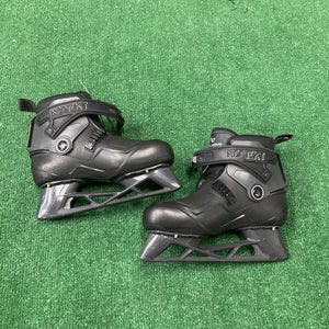Intermediate Bauer Konekt 2 Hockey Goalie Skates 6 (Used)