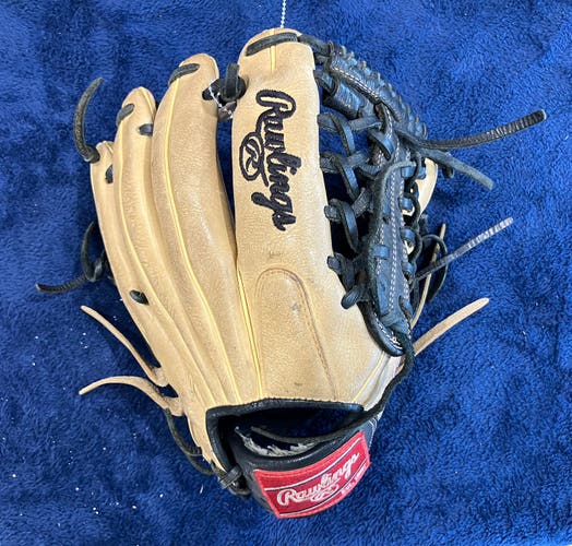 Brown Rawlings Gold Glove Elite RH Outfield Baseball Glove 11.5" (Used)