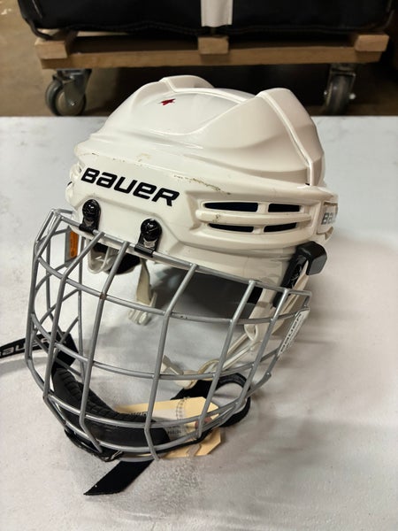 Youth Bauer Prodigy Helmet (Used)