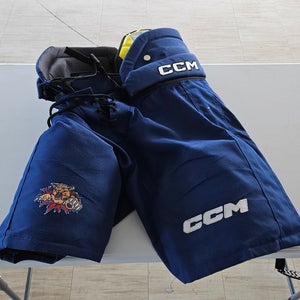 Men's Blue Senior Medium CCM HPTK Hockey Pants Pro Stock (Used)