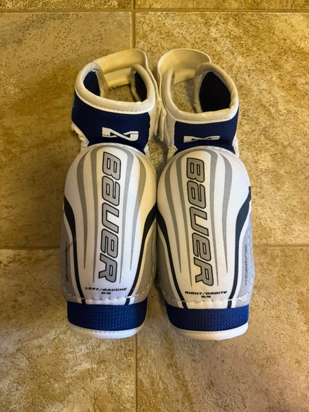 Senior Medium Bauer Nexus 4000 Elbow Pads (Used)