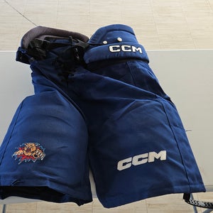 Men's Blue Senior Medium CCM HPTK Hockey Pants Pro Stock (Used)