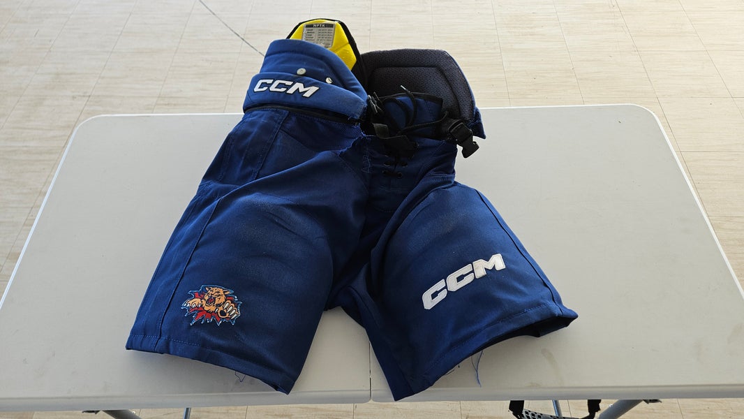 Men's Blue Senior Medium CCM HPTK Hockey Pants Pro Stock (Used)