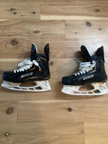 Bauer Supreme 2S Pro Hockey Skates Regular Width Pro Stock 7 (Used)