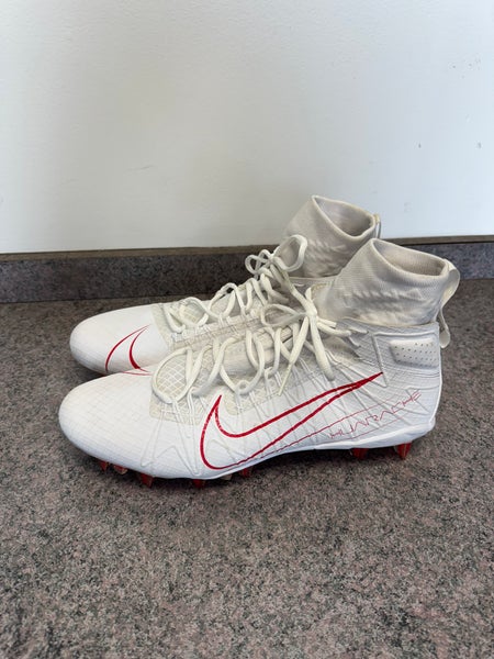 White Men's Size M 16.0 (W 17.0) Adult Nike Huarache Mid Top Molded Cleats (New)