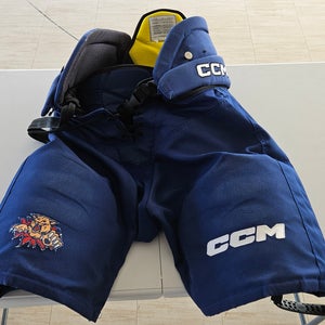 Men's Blue Senior Medium CCM HPTK Hockey Pants Pro Stock (Used)