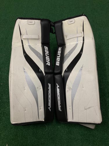 26" Youth Bauer Prodigy Goalie Leg Pads (Used)