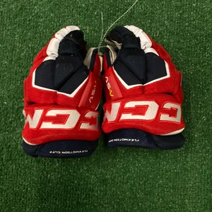 Red CCM Tacks AS-V Gloves 10" (Used)