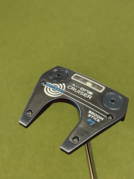Odyssey Ai-ONE Cruiser CS Broomstick #7 Putter 48" Mens RH HC