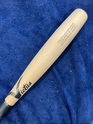Victus Volpe11-TPD  Bat Training (-3) Wood Composite 30 oz 33" (Used)