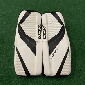 White 22" Youth CCM YTFLEX 3 Goalie Leg Pads (Used)