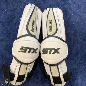 Large Youth STX Stallion 500 Arm Pads (Used)