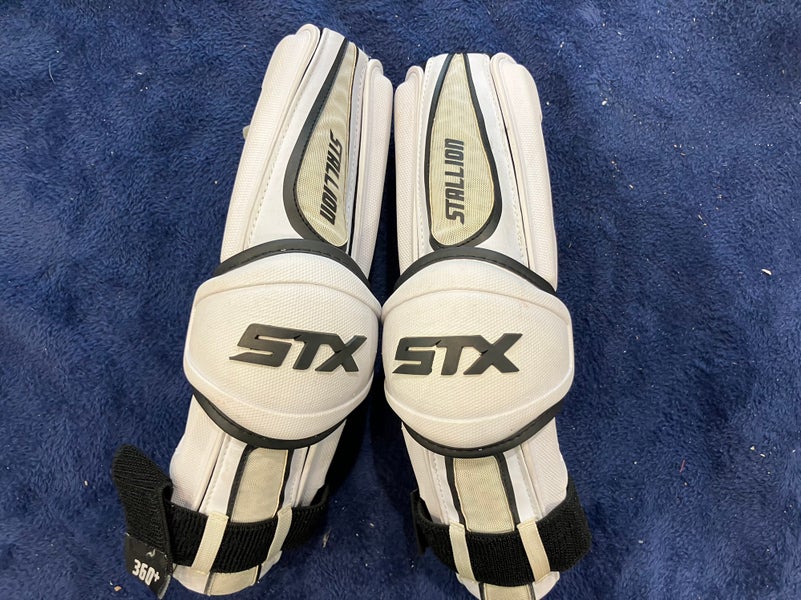 Large Youth STX Stallion 500 Arm Pads (Used)