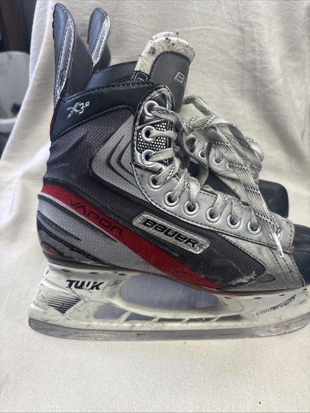 Int Size 6 Bauer Vapor X3.0 Ice Hockey Skates